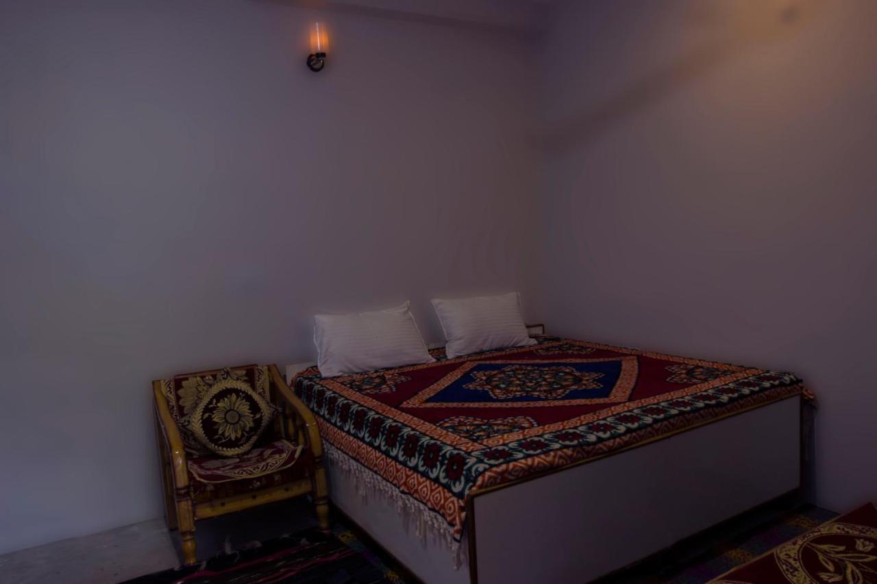 Tirthan Hilltop Home Stay Banjar Exterior photo